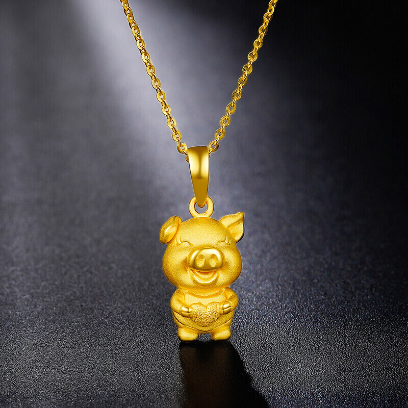 宫之瑄送女友金猪黄金吊坠项链本命年生肖猪吊坠黄金女款过节礼物生