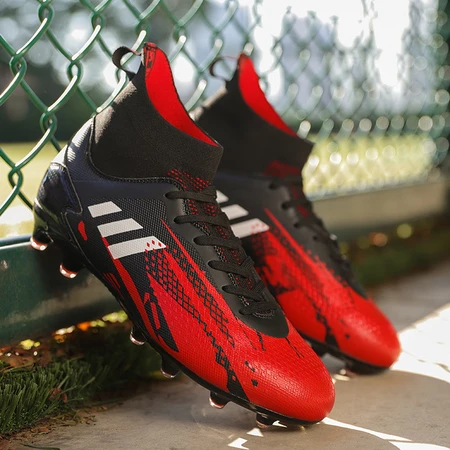 Men's football shoes with broken nails breathable short nails non-slip flying weaving children's football shoes men's long nails adult foot wide sports shoes game high-top football shoes student leather foot training shoes PISDO black and red spikes 41 Men's football shoes with broken nails breathable short nails non-slip flying weaving children's football shoes men's long nails adult foot wide sports shoes game high-top football shoes student leather foot training shoes PISDO black and red spikes 41