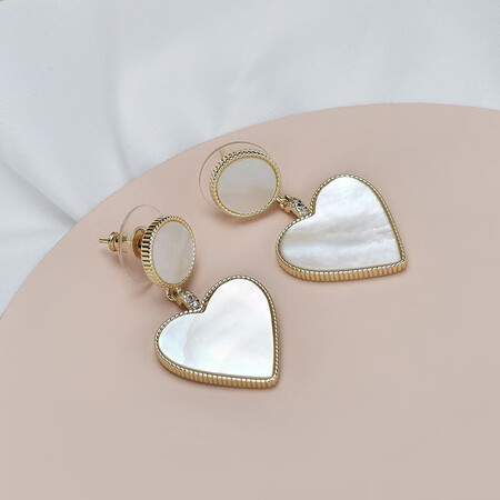 Jingrun Pearl Earrings Sweetheart Alloy Shell Earrings Fashion and Simple For Girlfriend White Inlaid Heart Shaped With Certificate Jingrun Pearl Earrings Sweetheart Alloy Shell Earrings Fashion and Simple For Girlfriend White Inlaid Heart Shaped With Certificate