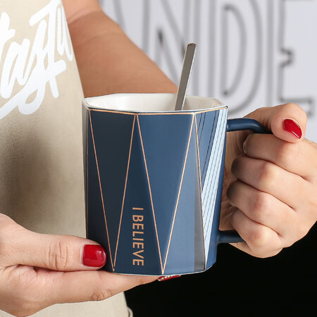 Qiaoyi creative ceramic cup personality mug female milk cup coffee cup male drinking water tea cup couple cup blue Qiaoyi creative ceramic cup personality mug female milk cup coffee cup male drinking water tea cup couple cup blue