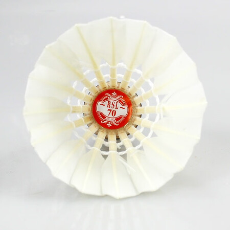 Yashilong RSL training game ball, stable and durable RSL70 badminton Yashilong RSL training game ball, stable and durable RSL70 badminton