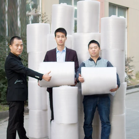 Eva's love thickened bubble film 50 meters * 50CM new material bubble cushion shockproof film pearl cotton packaging foam bubble paper insulation products insulation film moving packaging film Eva's love thickened bubble film 50 meters * 50CM new material bubble cushion shockproof film pearl cotton packaging foam bubble paper insulation products insulation film moving packaging film