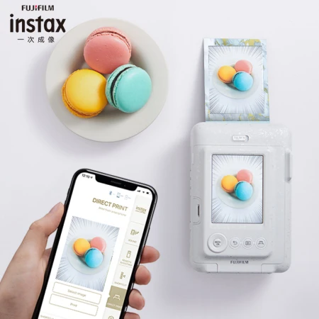 Fuji instax stand upright once imaging camera mini LiPlay quartz white read bosom friend gift box Fuji instax stand upright once imaging camera mini LiPlay quartz white read bosom friend gift box
