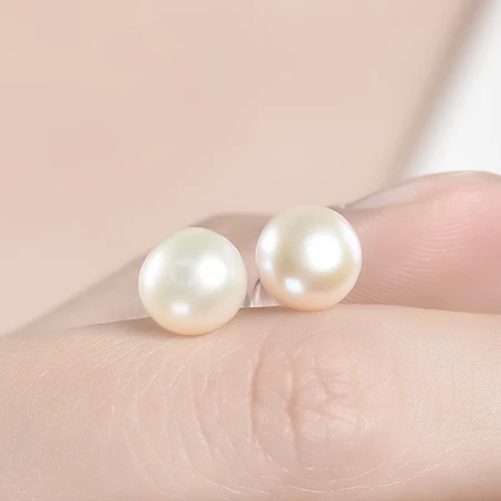 Lifetime love chain simple pearl earrings women's white freshwater pearl earrings bread-shaped glare 7-8mm 520 gifts for girlfriends and wives holiday gifts Lifetime love chain simple pearl earrings women's white freshwater pearl earrings bread-shaped glare 7-8mm 520 gifts for girlfriends and wives holiday gifts