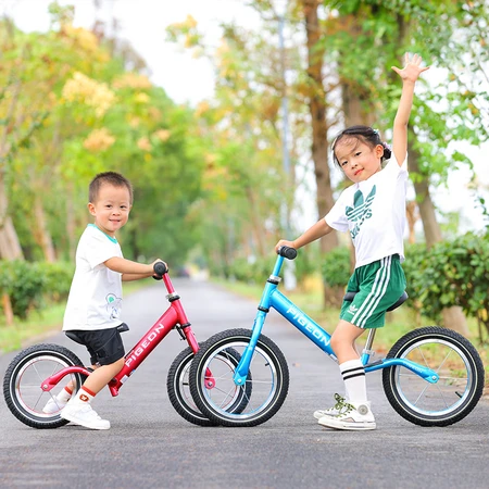 Flying Pigeon PIGEON children's balance car scooter baby toy yo-yo car scooter toddler walker twist car child bicycle children's bicycle stroller wine red Flying Pigeon PIGEON children's balance car scooter baby toy yo-yo car scooter toddler walker twist car child bicycle children's bicycle stroller wine red