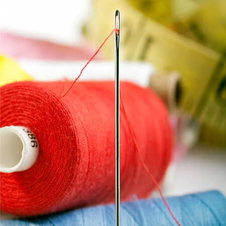 Bancini household sewing box pagoda thread 3000 yards travel supplies multi-purpose home portable sewing sewing thread tool set sewing kit set red coil Bancini household sewing box pagoda thread 3000 yards travel supplies multi-purpose home portable sewing sewing thread tool set sewing kit set red coil