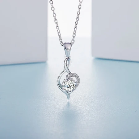 Ming Diamond International Diamond Necklace Female PT950 Platinum Platinum Pendant Marriage Proposal Diamond Pendant Tanabata Valentine's Day Gift for Girlfriend 30 Points Effect + Silver Necklace Ming Diamond International Diamond Necklace Female PT950 Platinum Platinum Pendant Marriage Proposal Diamond Pendant Tanabata Valentine's Day Gift for Girlfriend 30 Points Effect + Silver Necklace