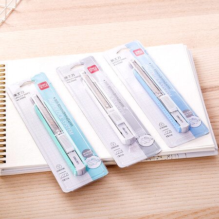 Deli deli trumpet aluminum sheath utility knife wallpaper knife paper knife office supplies color random 2086 Deli deli trumpet aluminum sheath utility knife wallpaper knife paper knife office supplies color random 2086