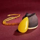 Auchini Beeswax Pendant Amber Chicken Oil Yellow Full Honey Water Drop Pendant 3-5g Men and Women Models M080106001 Auchini Beeswax Pendant Amber Chicken Oil Yellow Full Honey Water Drop Pendant 3-5g Men and Women Models M080106001