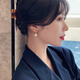 Moon with people 2021 new trendy earrings female Korean simple and versatile French high-end earrings net red temperament earrings pearl earrings champagne gold Moon with people 2021 new trendy earrings female Korean simple and versatile French high-end earrings net red temperament earrings pearl earrings champagne gold