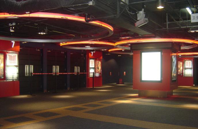 【百老汇新东安影城】百老汇新东安影城影讯、