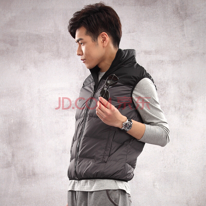 【扫货季】YAYA<em>鸭鸭羽绒服</em> 羽绒<em>马甲男款</em>90%