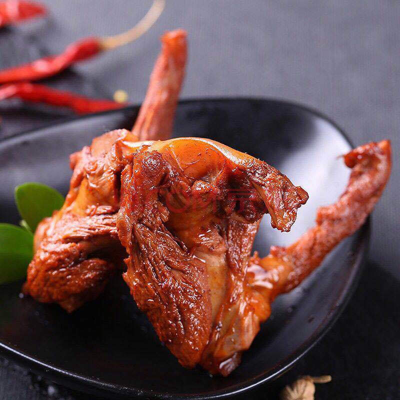 三只松鼠(three squirrels) 良品铺子 百草味 来伊份 周黑鸭