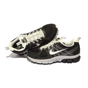 NIKE(耐克) 跑步系列 跑步鞋 男性 447842010 447842-010 10
