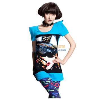 七格格 OTHERMIX 长款短袖女警头像印花耸肩T恤 短袖 12A20006 蓝色 M