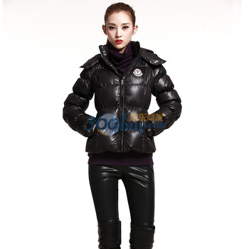 维克莱尔 VLoyal 新品秋冬装滑面修身可卸帽时尚羽绒服短款修身女款 VJ-21302 黑色 XL