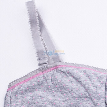 10岁<em>女生穿少女文胸</em>_<em>16岁女生穿</em>哪种<em>文胸好</em>