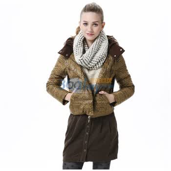 波司登 2011新款 羽绒服 女针织领朦纱短面包 BR2216 黄色 185/104A(XXXL)
