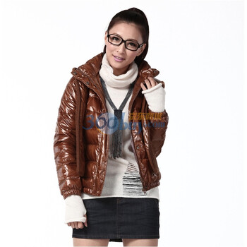 2011新款 雪中飞羽绒服 女罗纹围巾帽时尚夹克短款 XR9018 褐色 175/96A(XL)