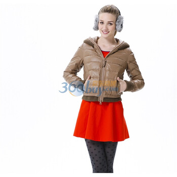 波司登 2011新款 羽绒服 女仿皮连帽短休闲款 BR2236 卡其色 185/104A(XXXL)