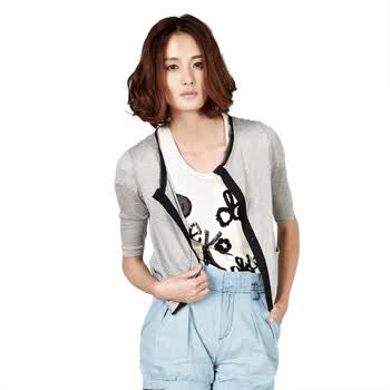 MO&Co. 摩安珂 moco 优雅花灰中袖外套M112COT05 135中花灰 L