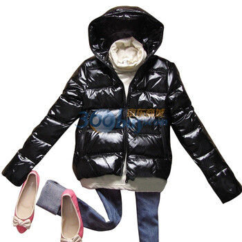 蝶恋 新款细节明星款女款亮面羽绒服 2011 黑色 XL