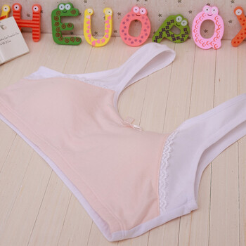 <em>小女生胸罩</em>内衣学生