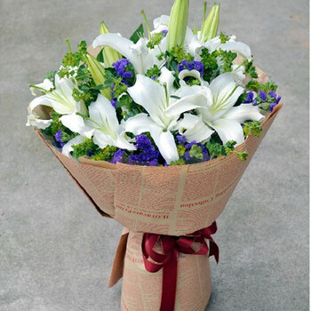 19朵香水百合花束 生日鲜花 生日礼物 全国鲜花