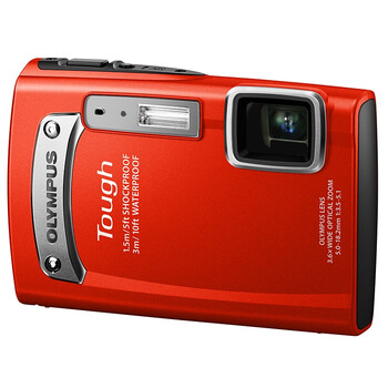 奥林巴斯（OLYMPUS） TG-320 数码相机 红色（1400万像素 2.7英寸液晶屏 3.6倍光学变焦 28mm广角 内置4G卡）