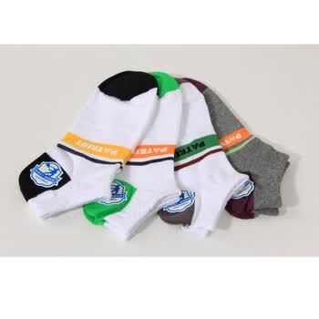 开门红5折促销梦娜　爱国者男运动船袜　缤纷炫彩薄棉袜6双颜色随机