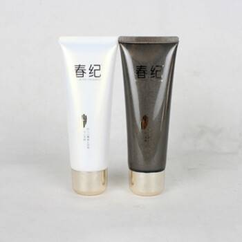 春纪 五谷黑白米双效美白洁面伴侣 160ml 新品上市
