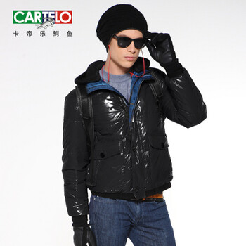 卡帝乐鳄鱼cartelo短款男装带羽绒服外套厚 红色 S