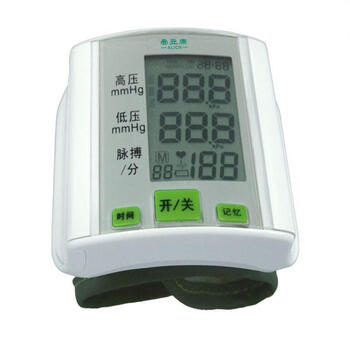 爱立康腕式电子血压计 AES-W111 快速精准 操作简便