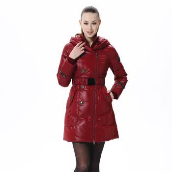 波司登羽绒服 女亮面时尚修身款 BR2322 70B(铁红) 180/100A(XXL)