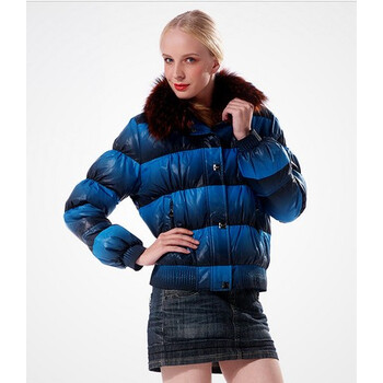 波司登羽绒服 女时尚毛领茄克款面包服 BR1844 644(渐变蓝) 190/108A(XXXXL)
