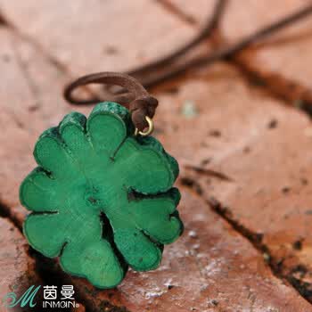 INMAN茵曼2012夏装花瓣形状雕刻木质项链823150969 绿色 均码