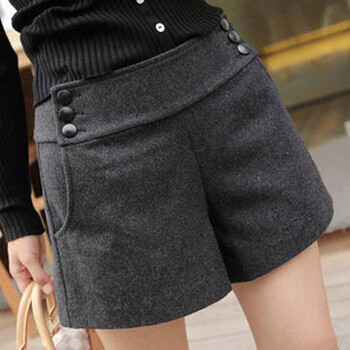 <em>靴裤</em>百搭<em>短裤</em>哪里买卖比较好的 <em>格子靴裤短裤</em>