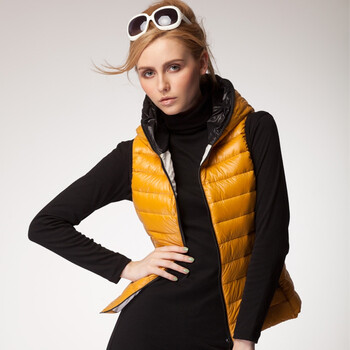 铁蝎威登 tesveden 2012新款<em>羽绒服</em>女款 短款羽