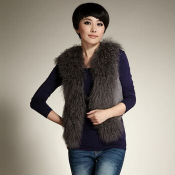 希娅新款兔毛皮草马甲皮草背心海宁皮草特价清