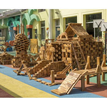 幼儿园户外大型建构碳化超大块防腐砖块实木搭建室外炭烧积木玩具室内