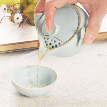 
                                        乐陶苑 陶瓷功夫茶具 哥窑汝窑快客杯 便携茶具 1壶2 礼盒装 整套茶具 天青 1壶2杯                