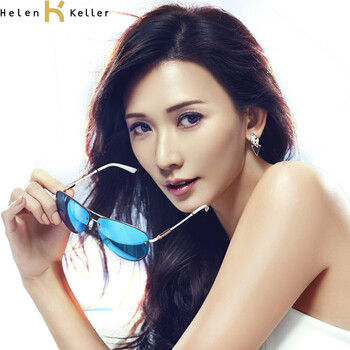 茜茜公主的姐姐海伦-茜茜公主1电影\/罗密·施