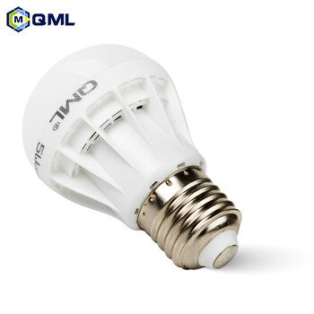 
                                        QML 超美照明 LED灯泡 E27 E14大小螺口节能球泡灯 家用节能灯 白光暖光光源 5WE27白光                