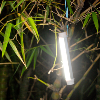 宜视 led节能应急灯 家用充电led创意手电筒 宿舍停电led照明灯野营灯夜市摆地摊灯 白色