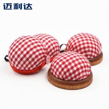 
                                                                                迈利达 DIY布艺手工缝纫工具 木底插针垫 插针包防止掉针 彩珠针座垫 手缝针插 缝纫针插针扎 木底针插包一个                