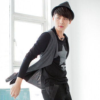 古由卡个性背心潮流男装秋<em>款男士马甲</em>韩风韩版