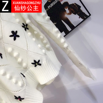 仙纱公主2015秋冬季女装新款乳白色刺绣小花花镂空毛衣针织衫B5852 白色 均码