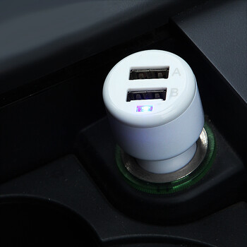 车太太 汽车点烟器扩展插头电源转换器双usb接