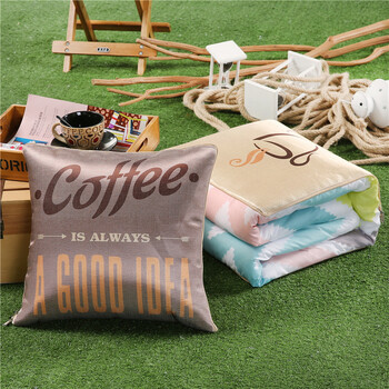 兰婷梦家纺 卡通汽车冰丝印花抱枕被子两用靠