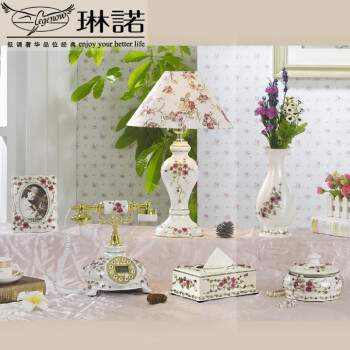 琳诺样板房饰品摆件田园彩绘软装饰品摆件北欧风情软装艺术花瓶宝盒纸巾盒台灯创意家居装饰品摆件 红色 花瓶单价